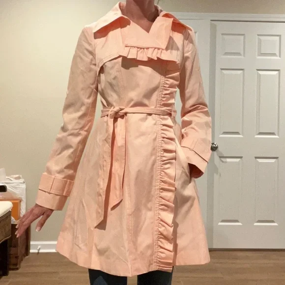 Jessica Simpson light jacket that is the cutest! - Picture 3 of 6